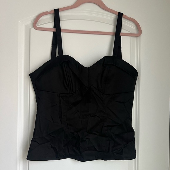 MANEATER TOP IN BLACK - VIXEN BY MICHELINE PITT - Picture 4 of 7